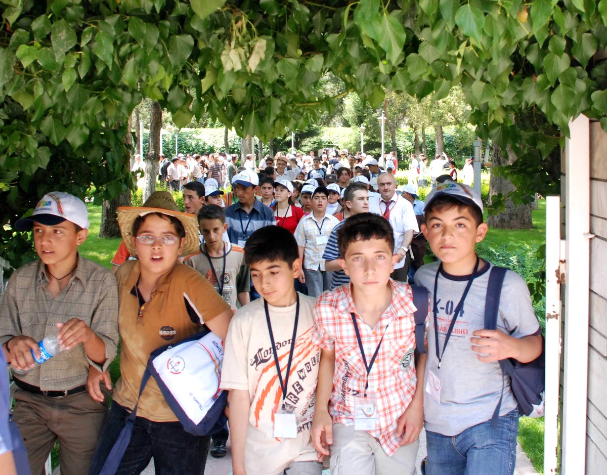 Erzincanlı Öğrenciler 'Gönül Köprüsü' Projesi Kapsamında Taşköprü'yü Gezdi