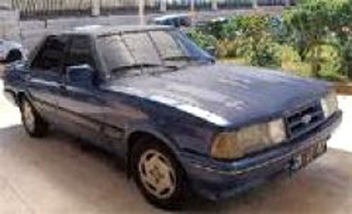 Savcı Öz'e 2008 Model Otomobil