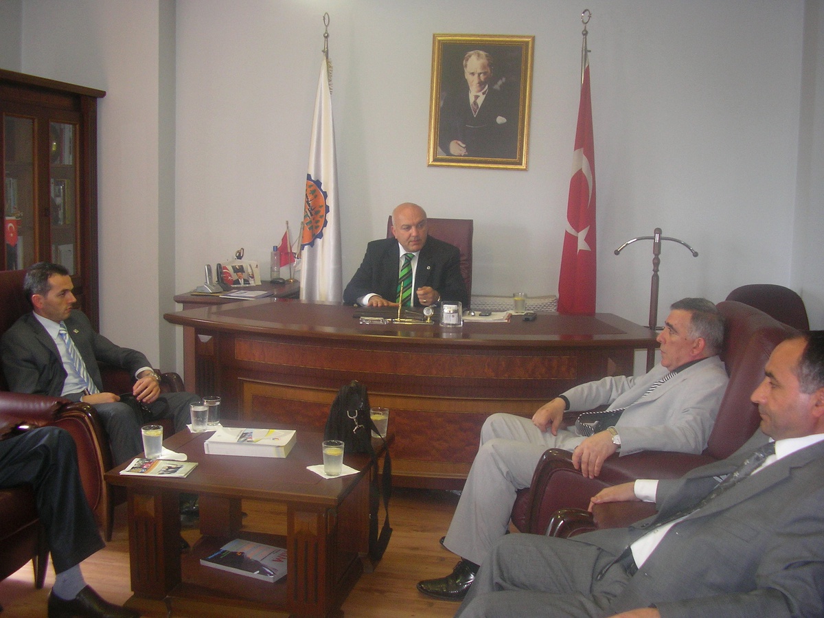 Serbest Muhasebeci ve Mali Müşavirler Tso Başkanını Ziyaret Etti