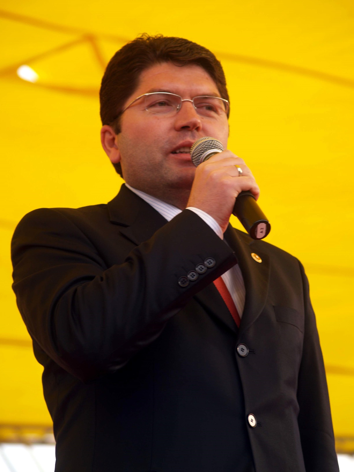 Bartın Milletvekili Yılmaz Tunç, Türban Kararını Değerlendirdi
