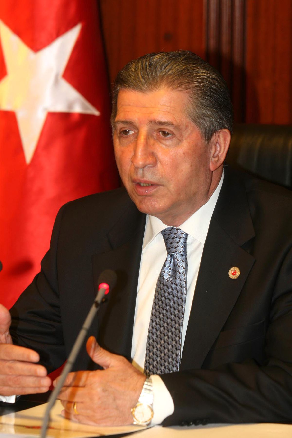 Toptan Senato Modeli Önerdi