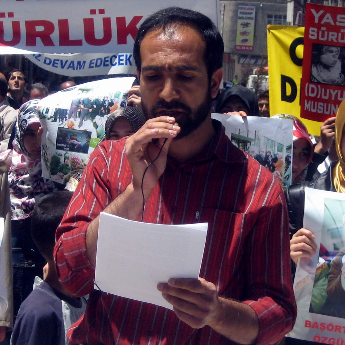 Van'da 'Başörtüsüne Özgürlük' Eylemi