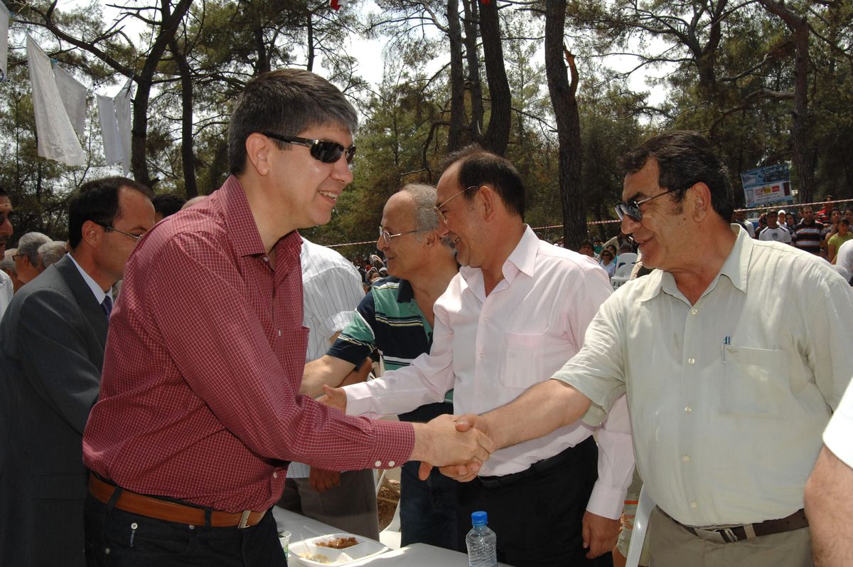 Başkan Türel Pilav Şenliğinde