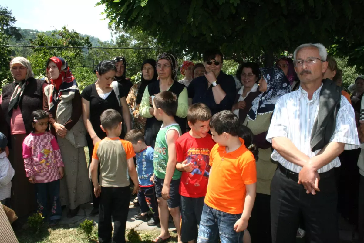 Asfalt Çalışması Törenle Açıldı