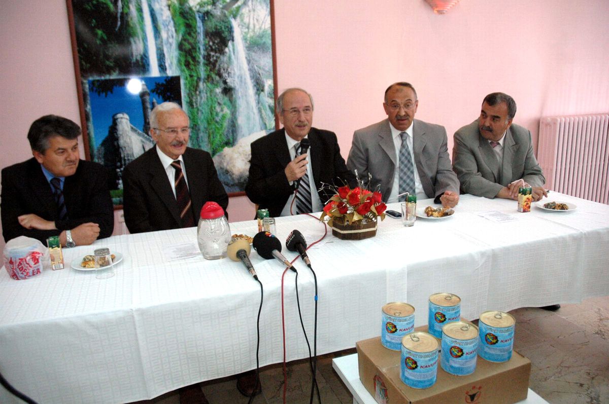 Thk'dan Muhtaç Öğrencilere Kavurma