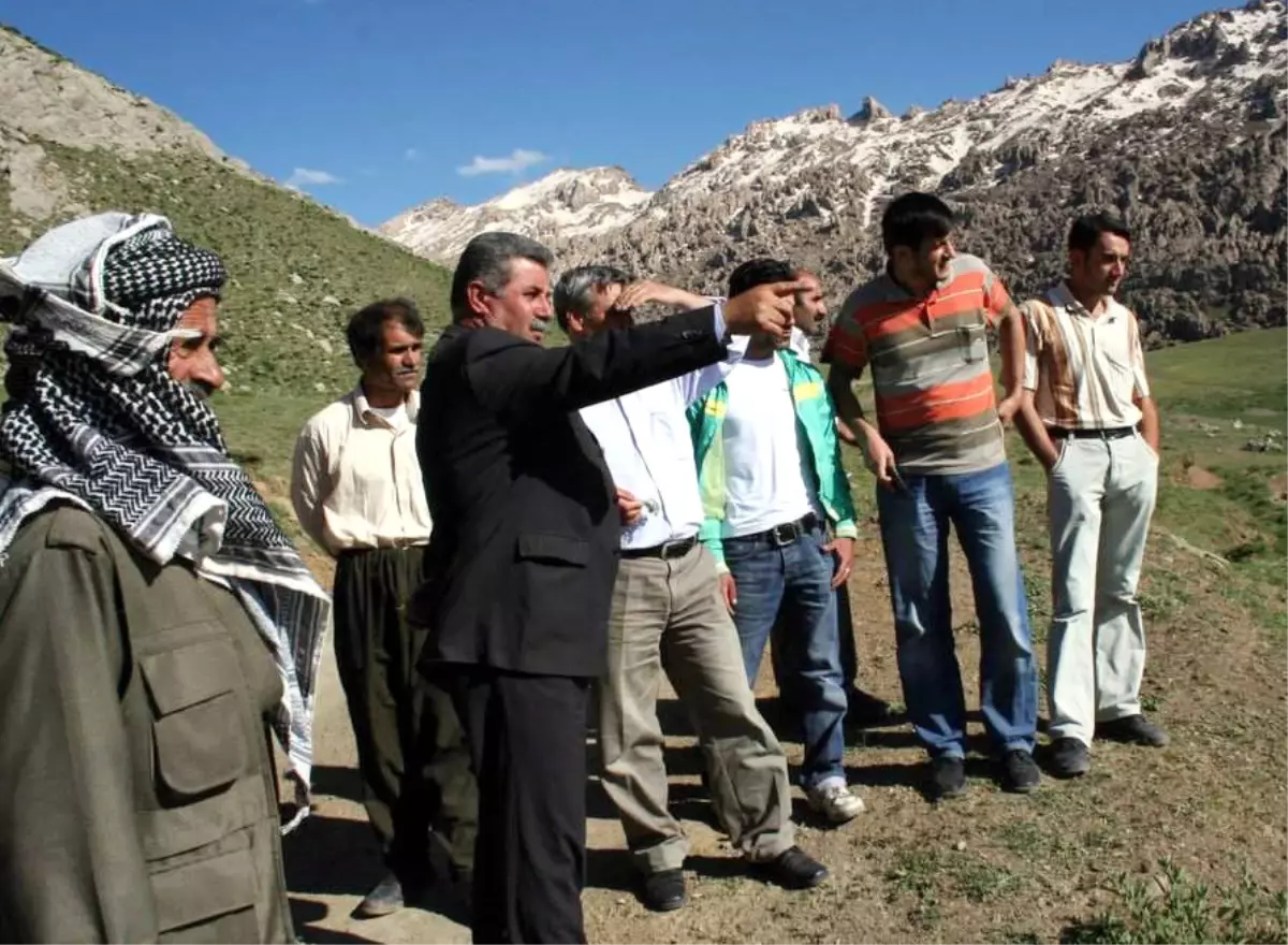 Beytüşşebap Belediye Başkanı Dursun Kato Dağı Altında Bulunan Meraları Gezdi