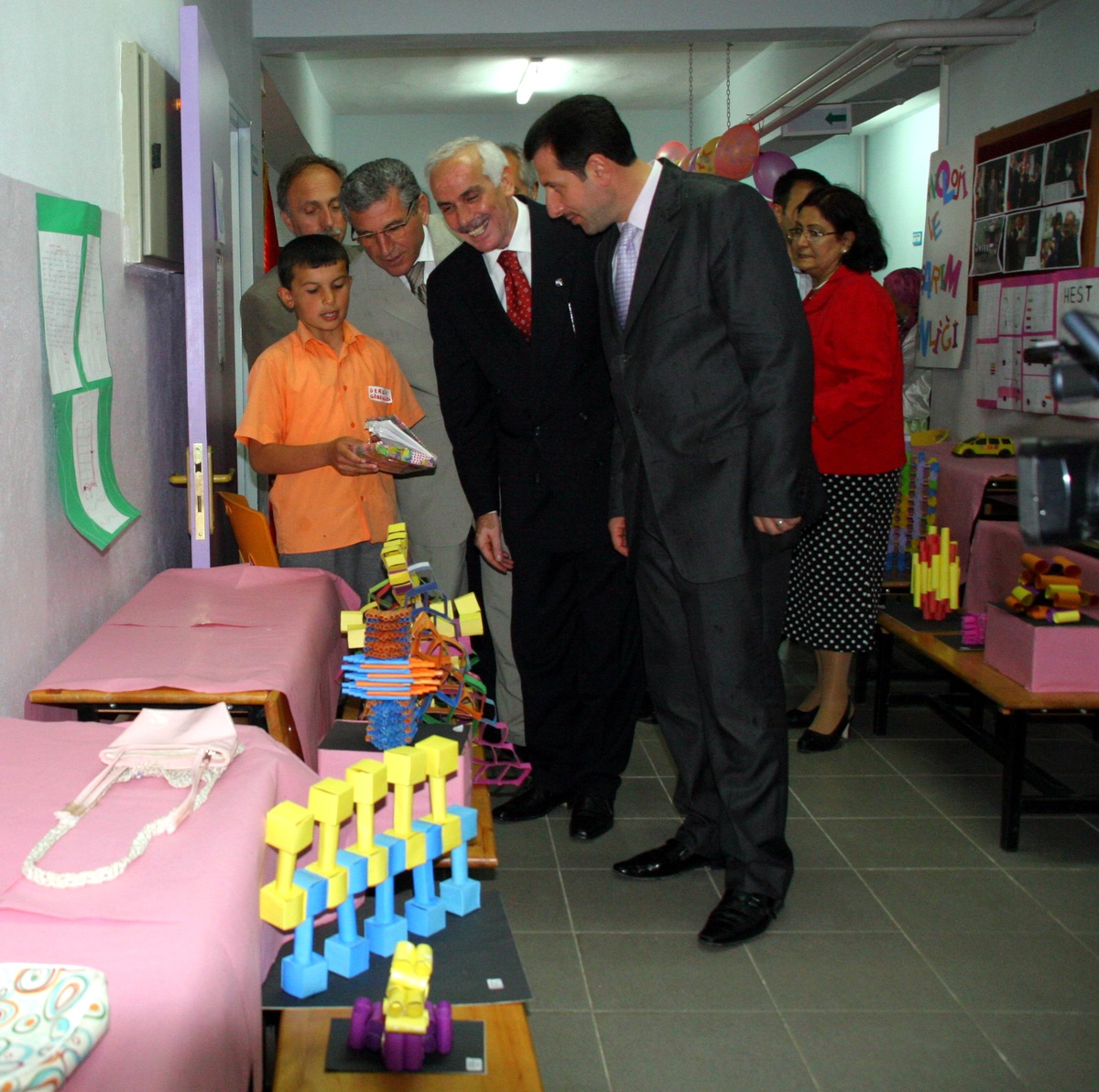 Öğrencilerden Kermes ve Teknoloji Sergisi