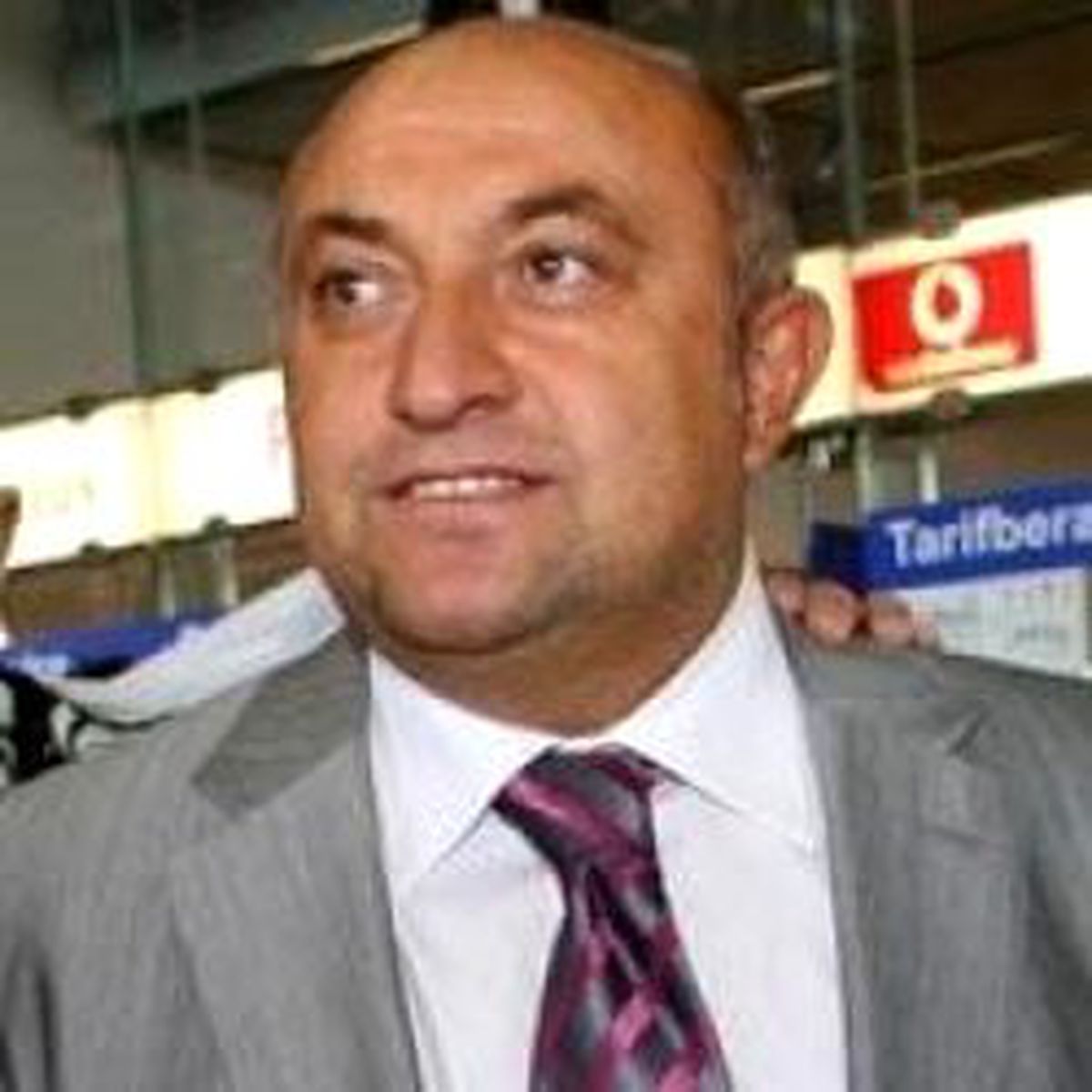 Sinan Engin Nuri İçin Bastırıyor