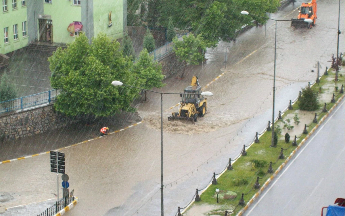 Karabük Belediyesi\'nden Su Baskını Açıklaması