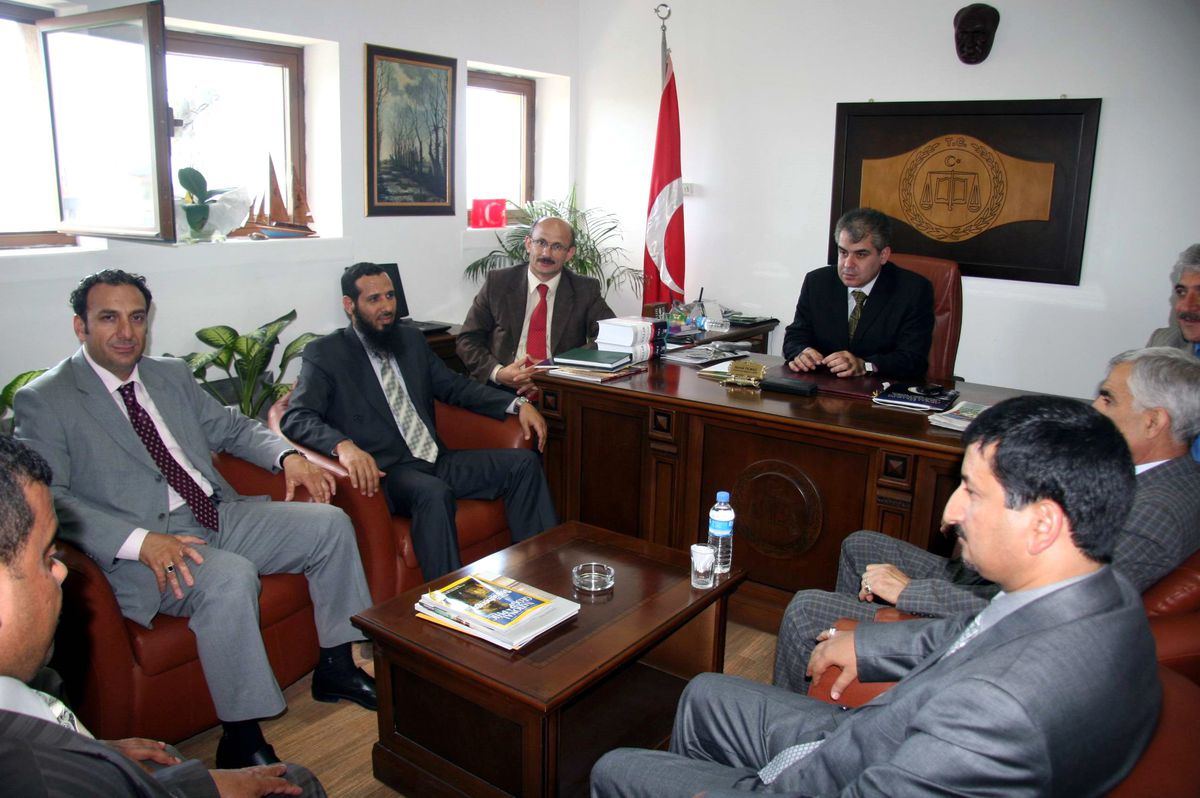 Suudi Heyet Bursa Cezaevine Hayran Kaldı