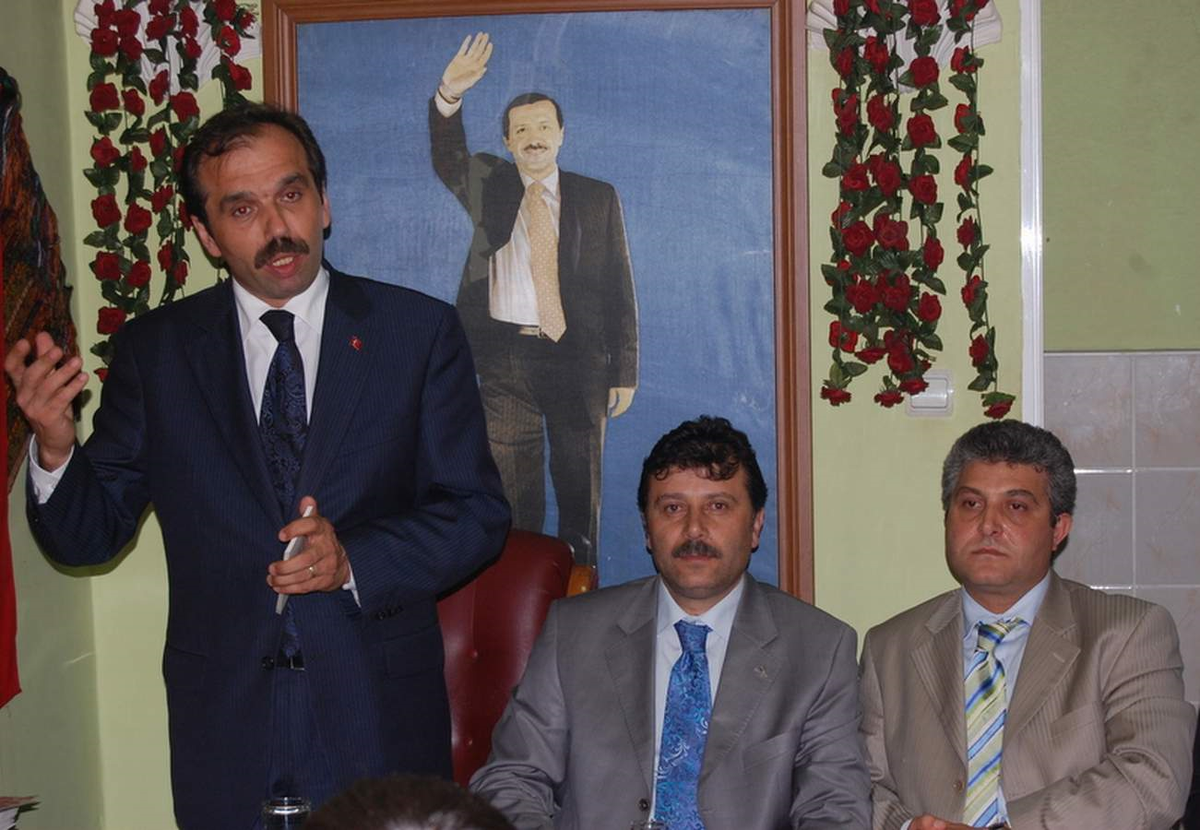 AK Parti'den Mahalle Ziyaretleri