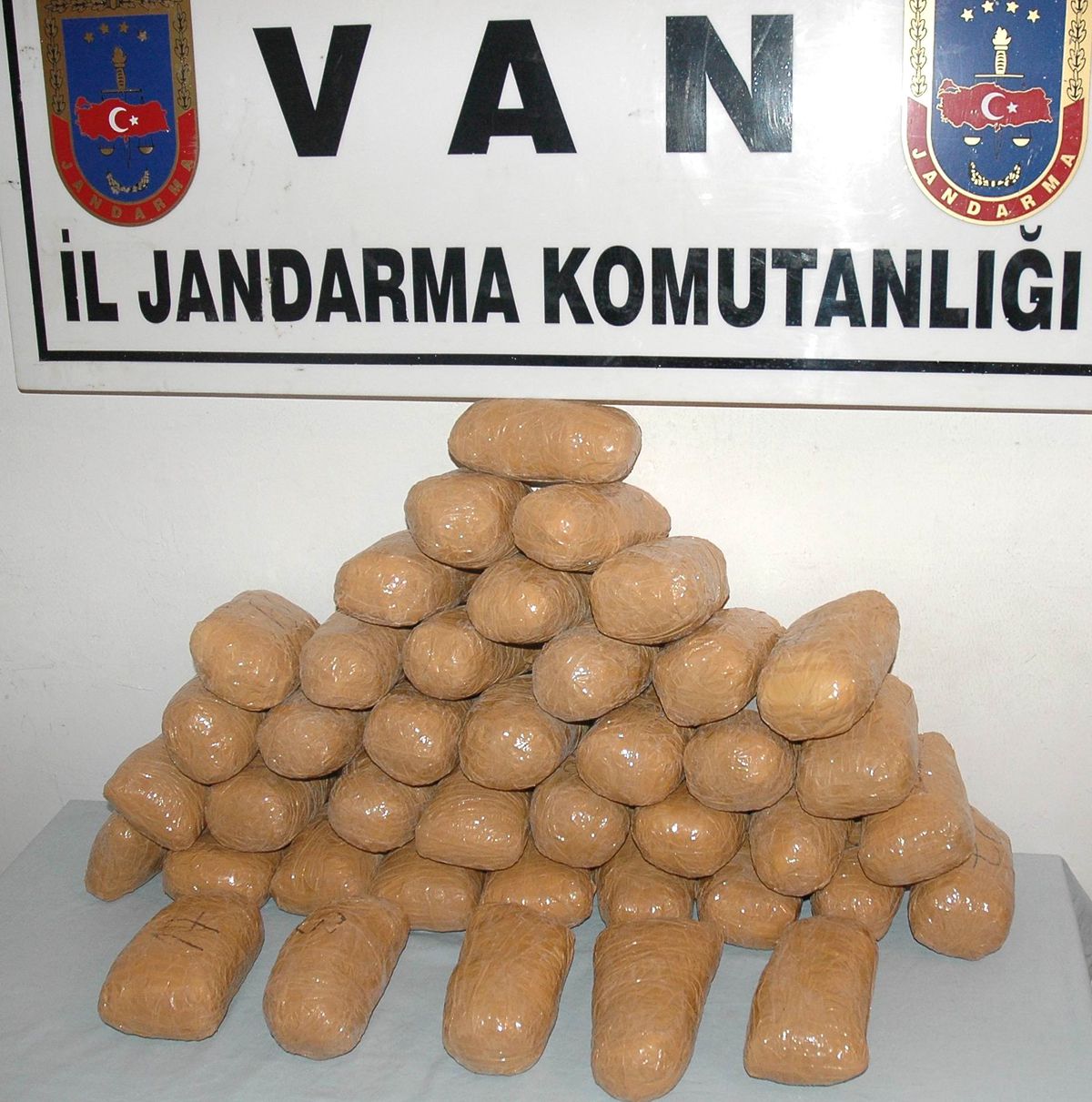 Van'da Uyuşturucu Operasyonu