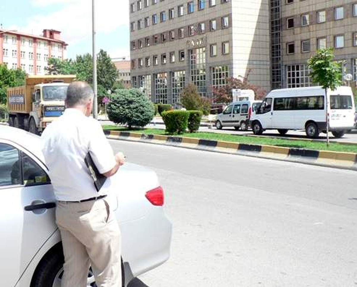 Fahri Trafik Müfettişleri Affetmiyor