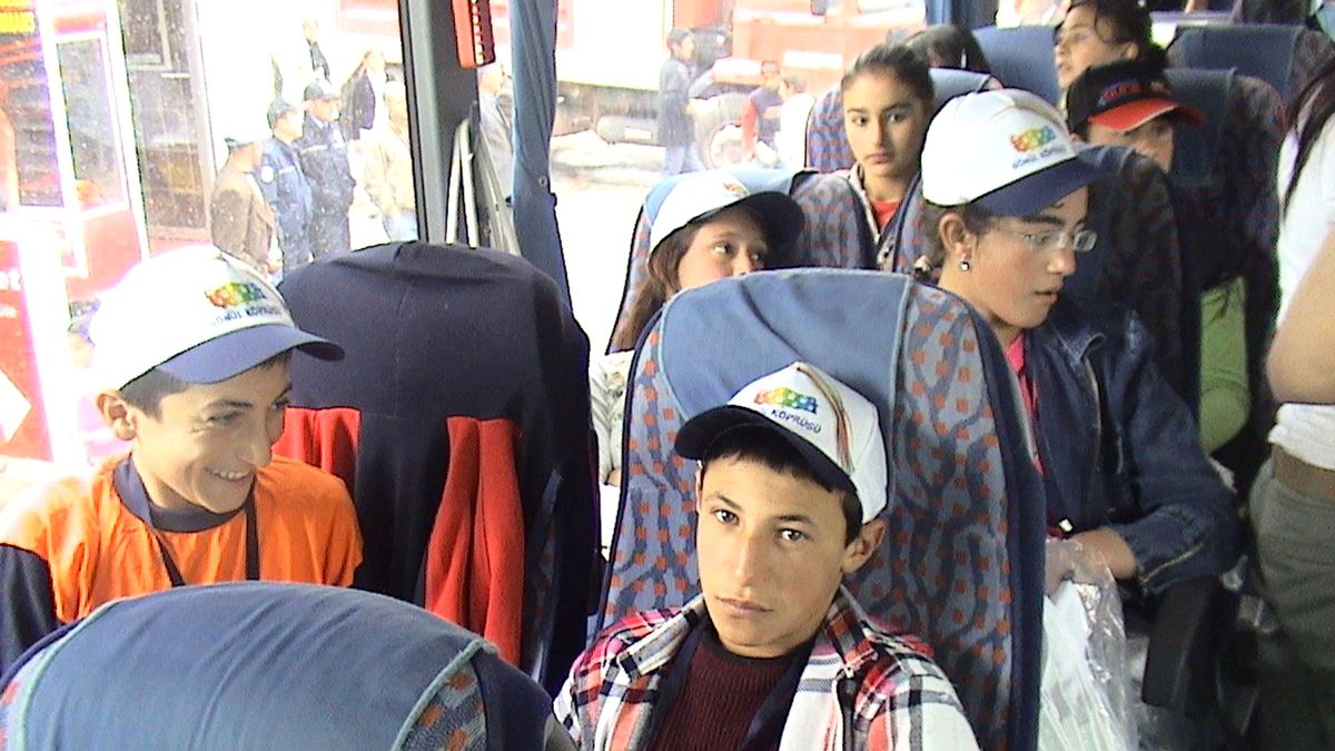 Ardahanlı Öğrenciler Hatay'a Gitti