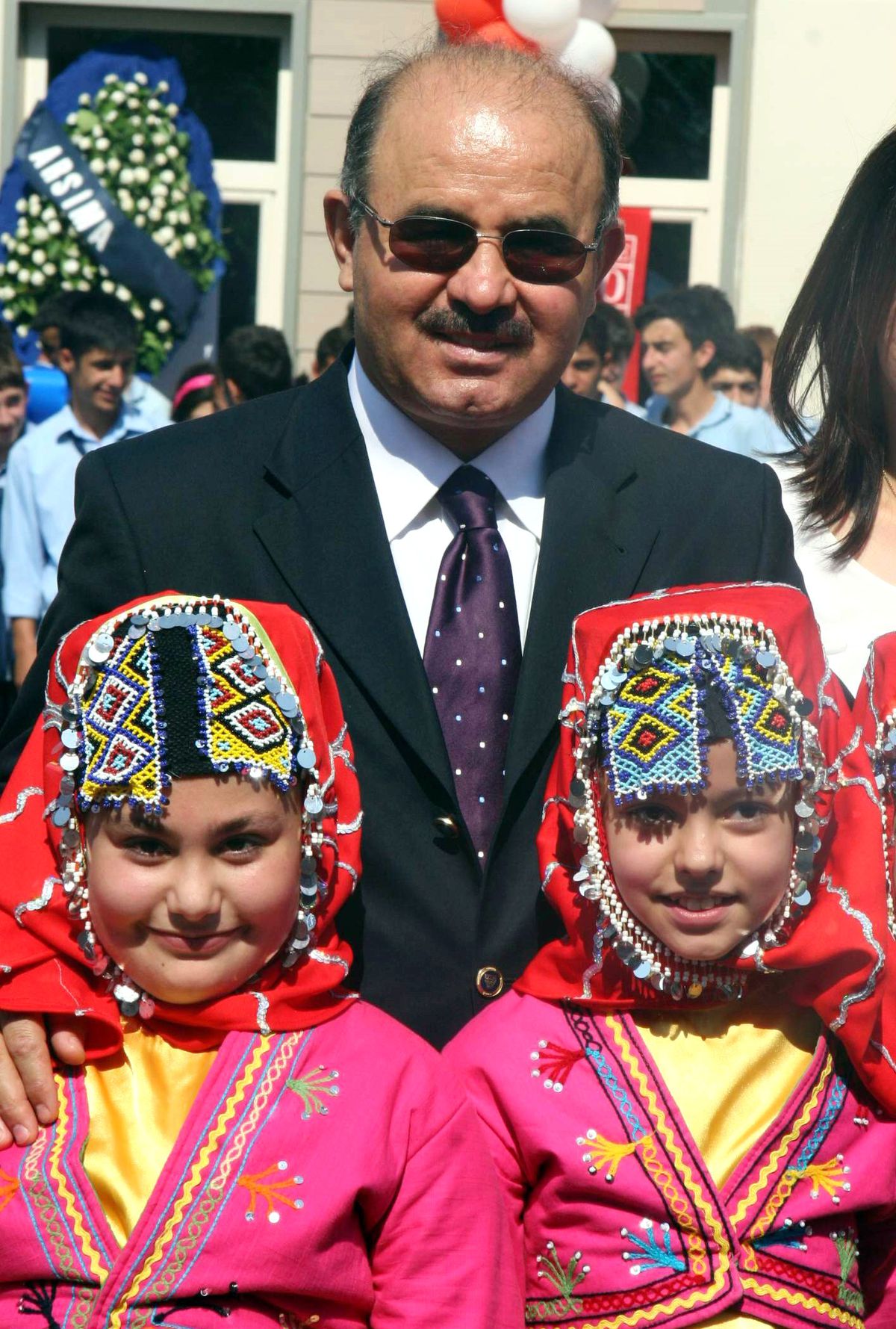 Fethiye'de Yaşanan Eğlence Rezaletine Bakan Çelik'ten Tepki