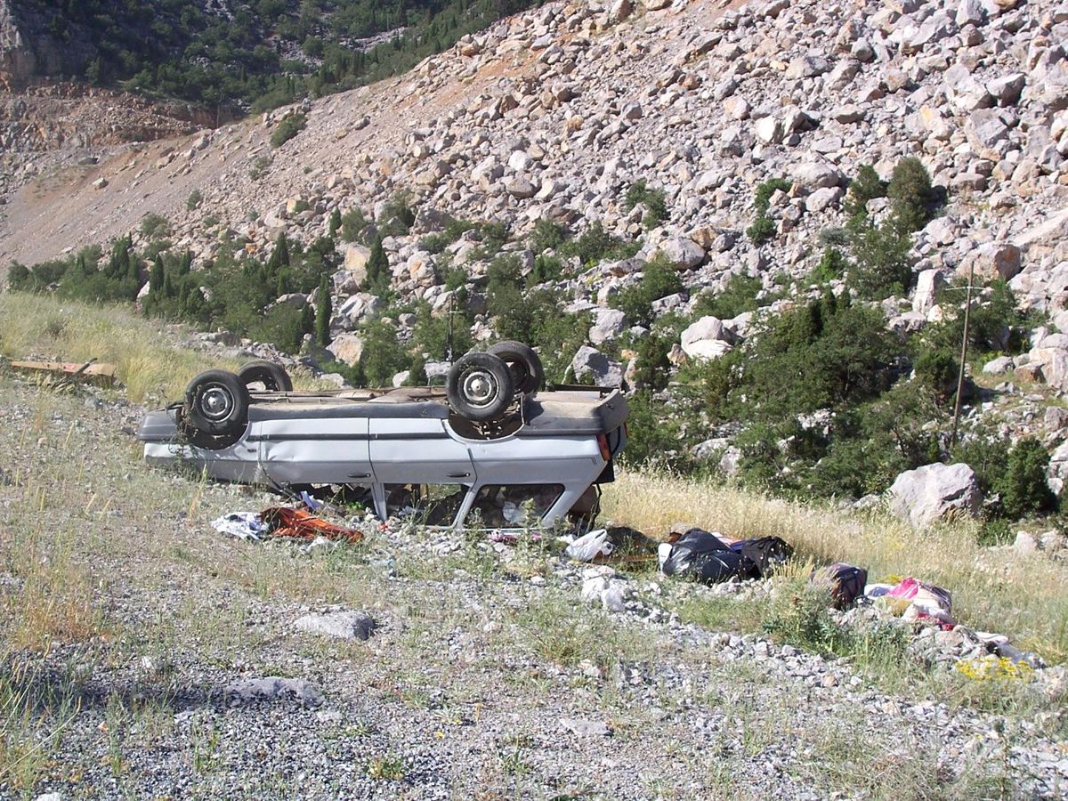Seydişehir'de Trafik Kazası: 3 Yaralı