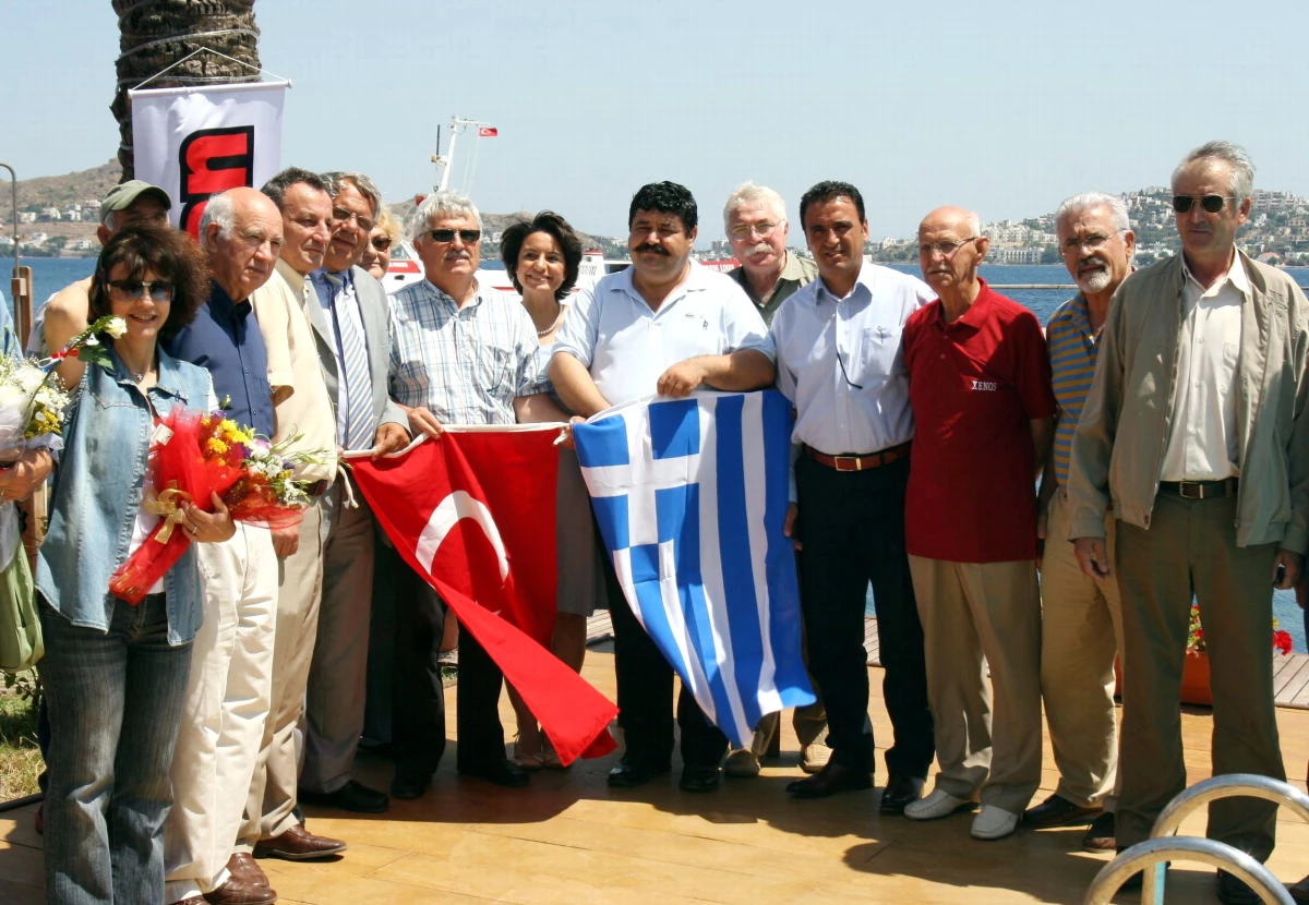 Türkiye ve Yunanistan Arasındaki Dostluk Her Geçen Gün Artıyor