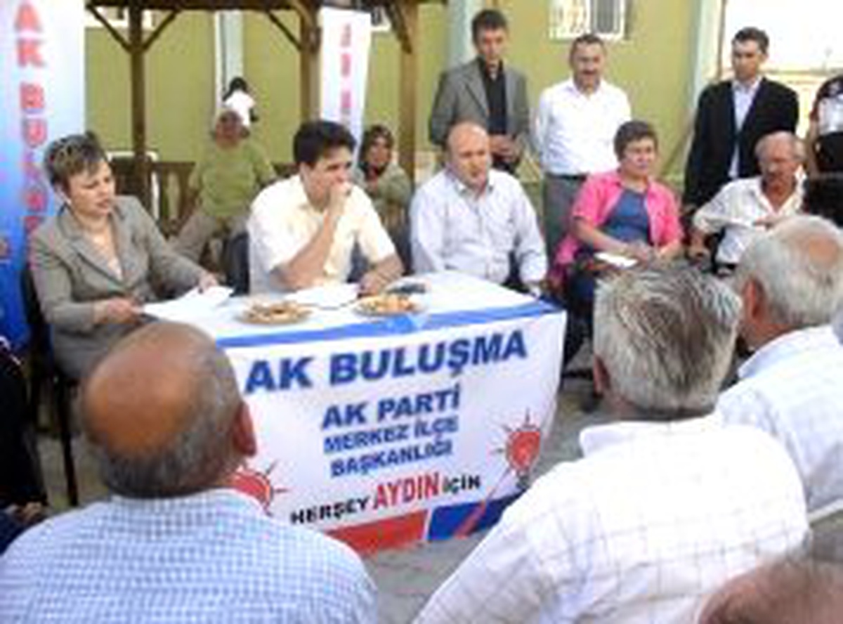 Milletvekili Erdem, TOKİ Sakinlerinin Sorunlarını Dinledi