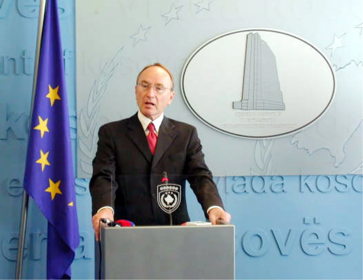 BM Kosova Misyonu Şefi Rücker Kosova\'dan Ayrılıyor