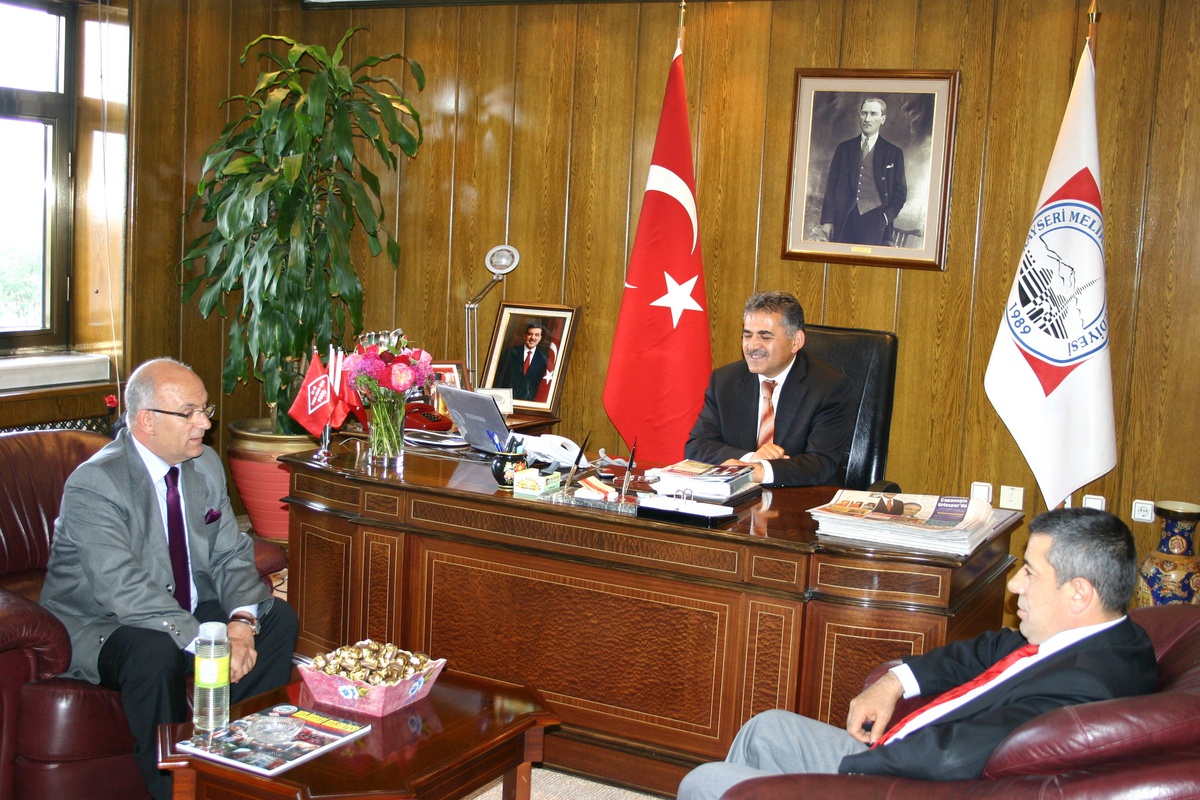 Erciyesspor Yönetim Kurulu'ndan Melikgazi Belediyesi'ne Ziyaret