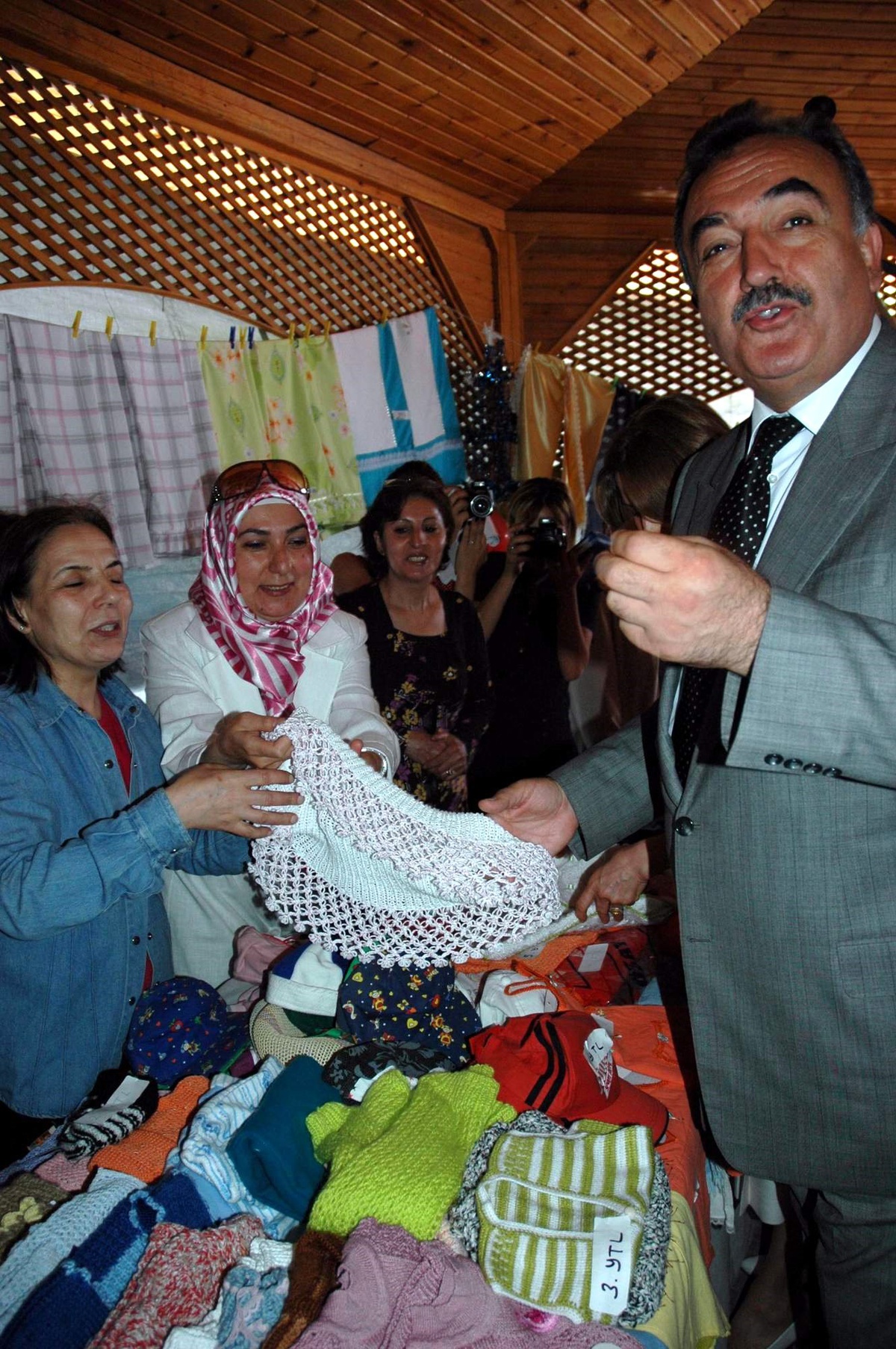 Çağrı Derneği'nden Öğrenciler Yararına Kermes