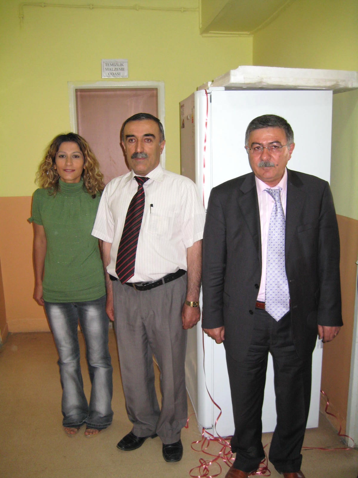 Hakkari Emniyet Müdürlüğü'nün Eğitime Desteği Sürüyor