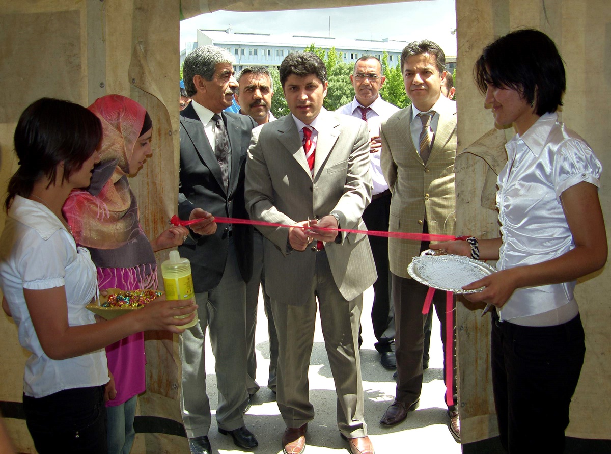 Kız Yetiştirme Yurdu Öğrencilerinden El Sanatları Kermesi