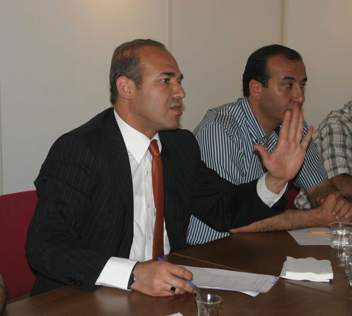 Ceyhan Belediye Başkanı Hüseyin Sözlü Esnafın Sorunlarını Dinledi