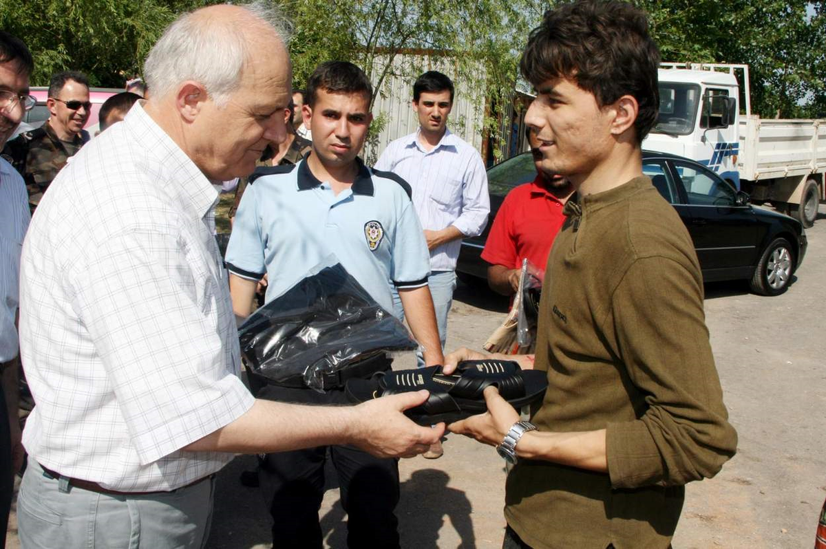 Mültecilere Belediyeden Yardım