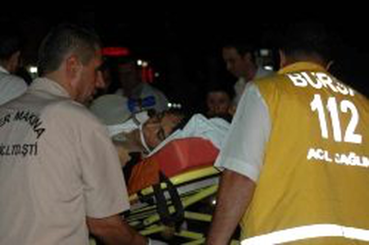 Yenişehir Halinde Taze Ürün Kavgası: 1 Ölü 6 Yaralı