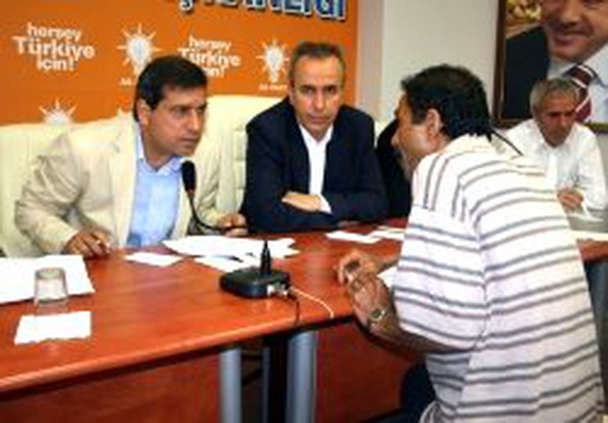 AK Parti Vatandaşın Ayağına Gidecek
