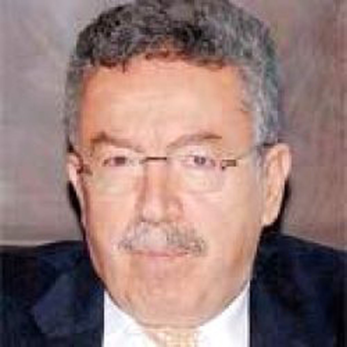 Evinde de 'Zıkkım'cıymış