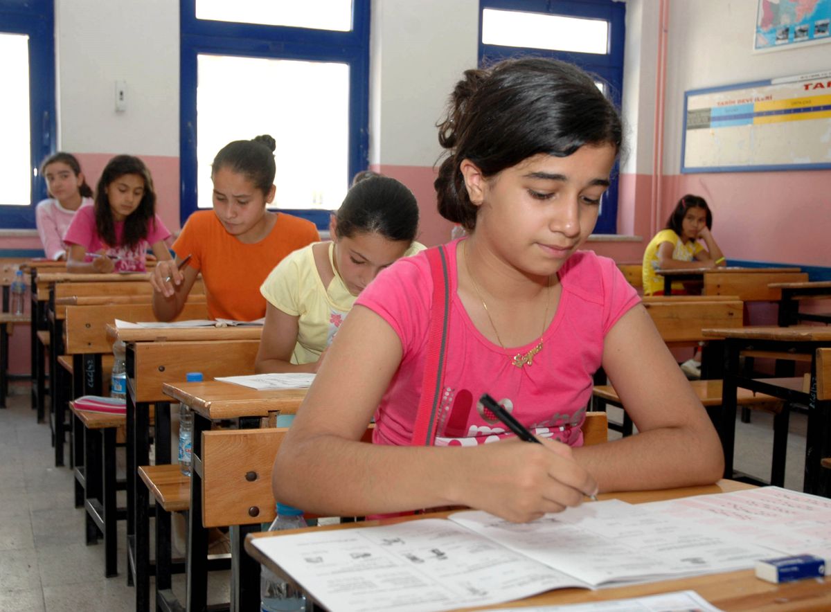 Sbs, Erdemli'de Sorunsuz Geçti