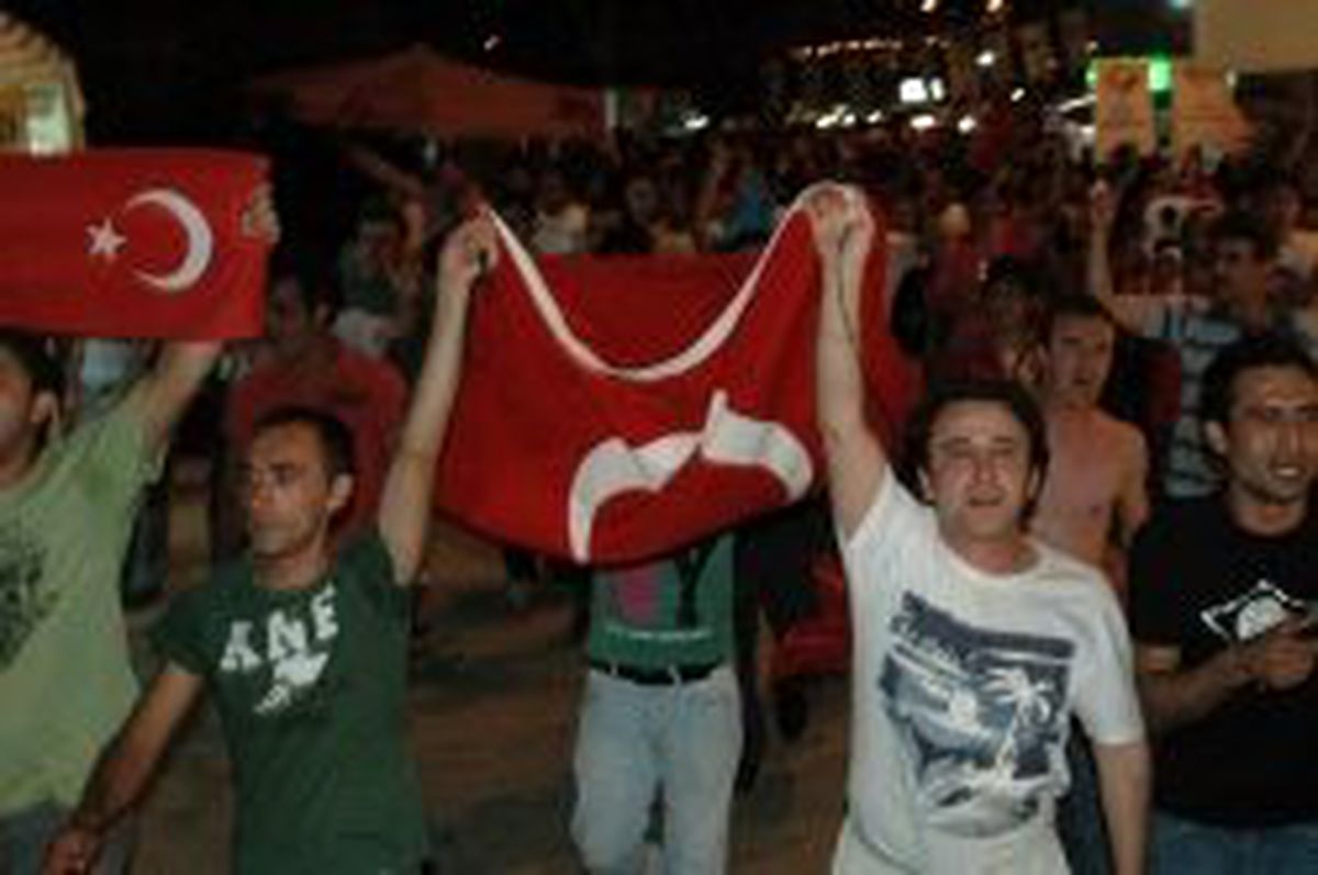 Tekirdağ'da Yarı Final Sevinci
