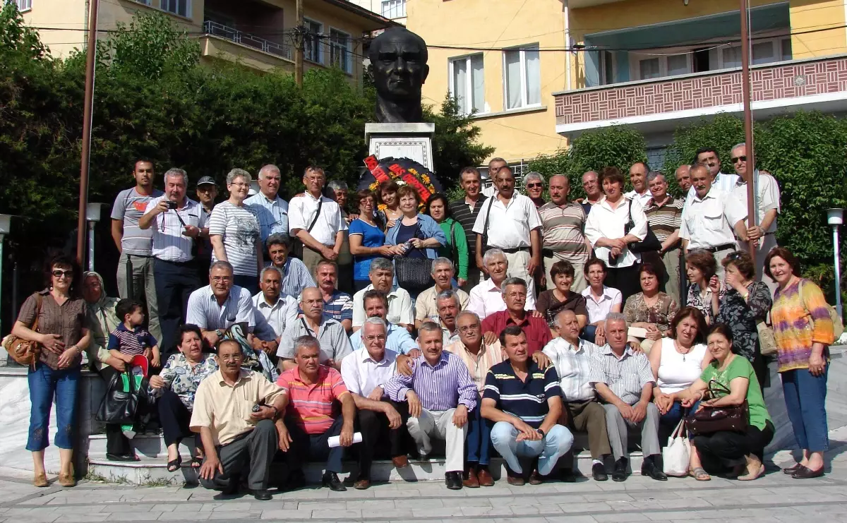 Cbü Demirci Eğitim Fakültesi Mezunları Buluştu