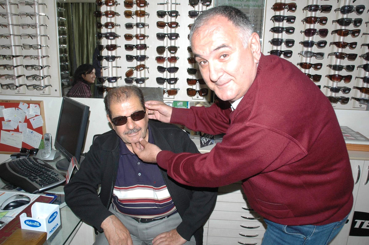 Güneş Gözlüğünde Her Cam Rengi Farklı Özellikler Taşıyor