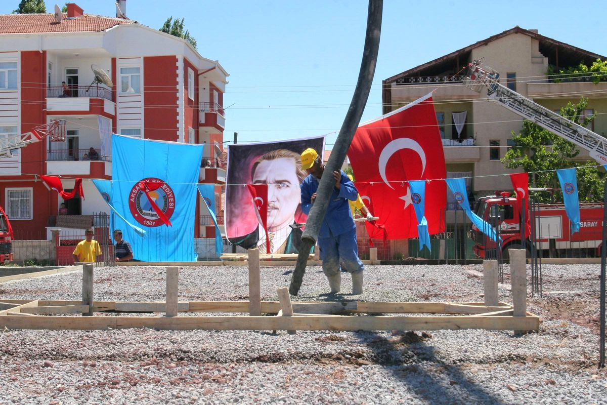 Aksaray'da Modern İtfaiye Binasının Temeli Atıldı