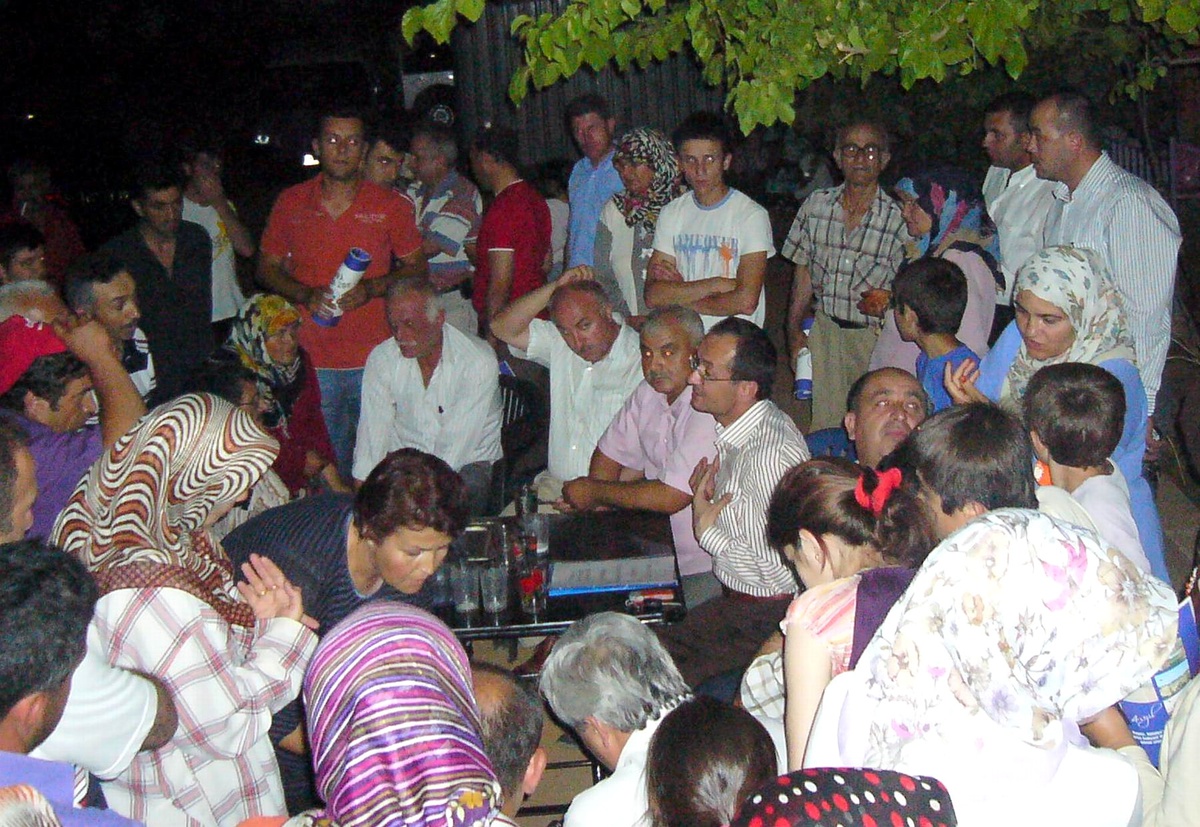 Başkan Öner Mahalle Ziyaretlerine Devam Ediyor