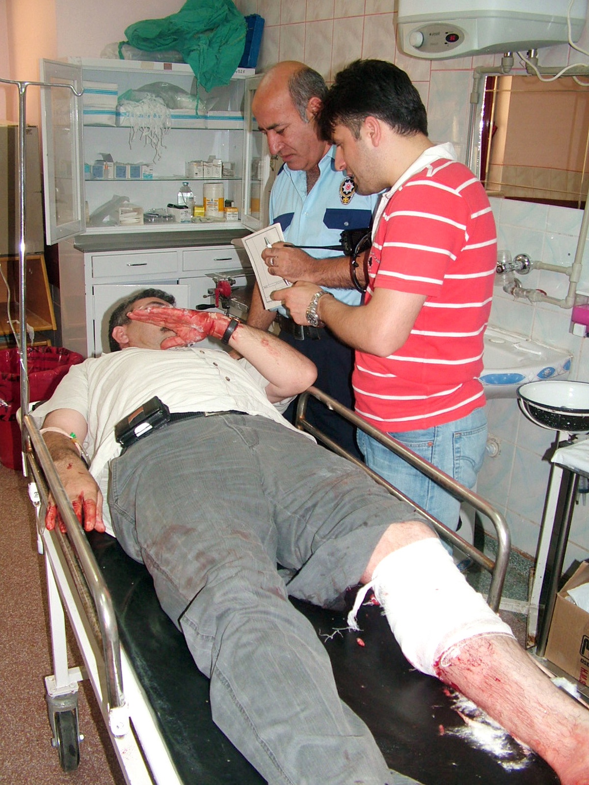 Bursa'da 'Yol Verme' Kavgası Kanlı Bitti
