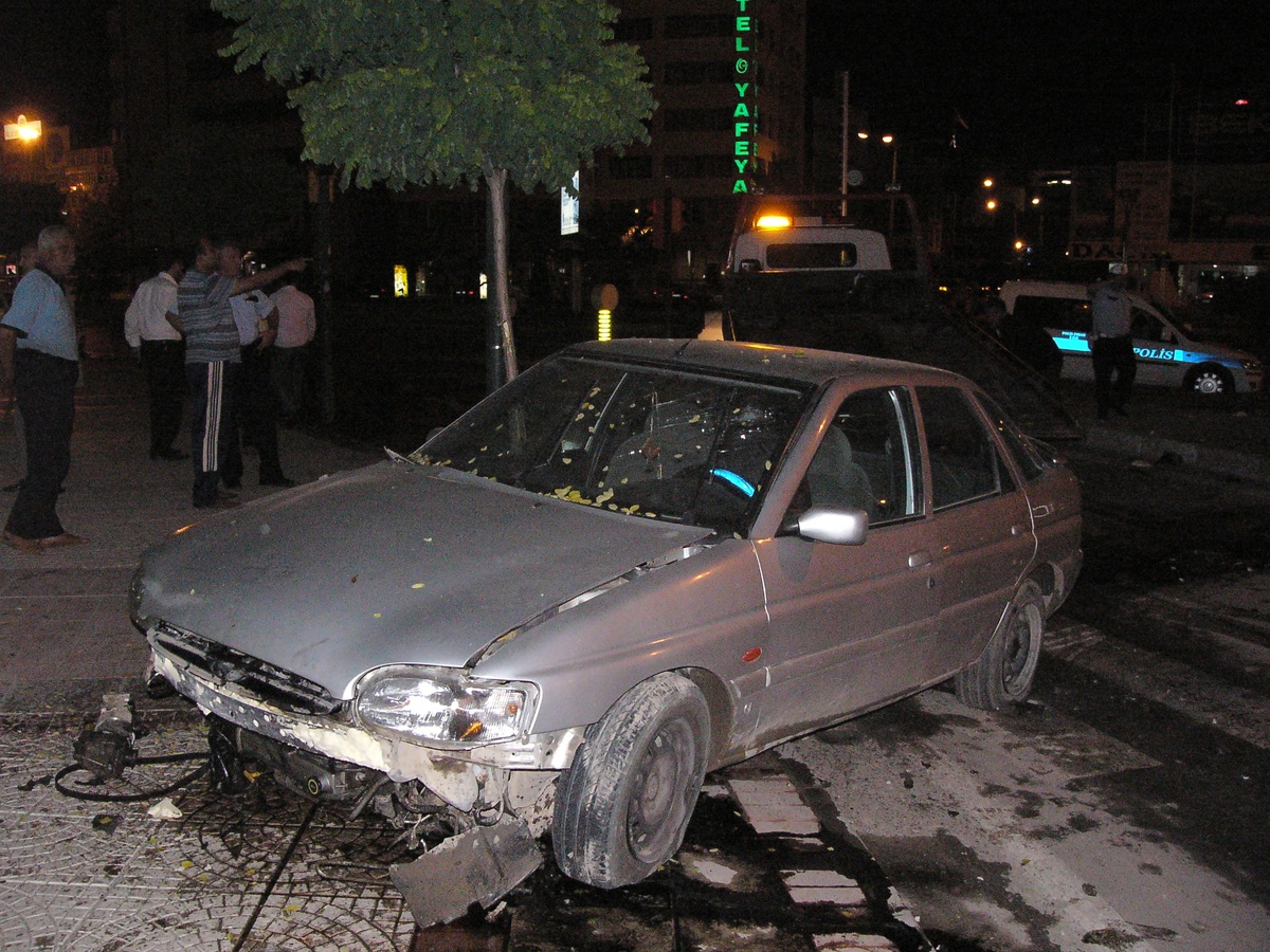Samsun'da Trafik Kazası: 3 Yaralı