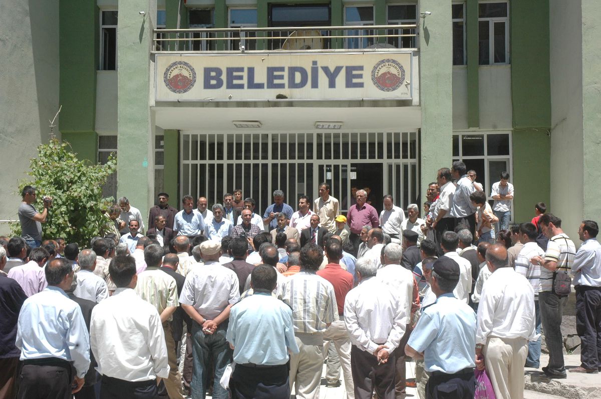 Hakkari Belediyesi'nde İş Bırakma Eylemi