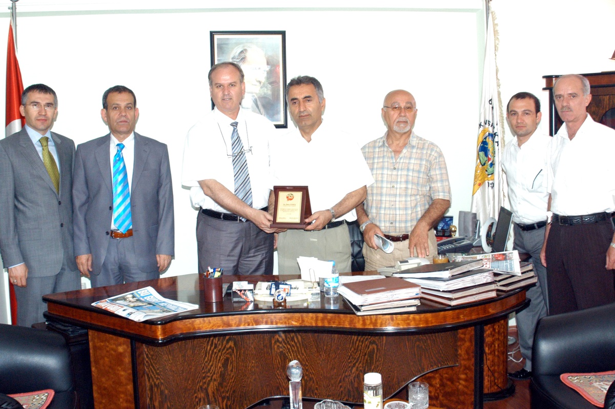 Asgd'den Bursa Büyükşehir Belediye Başkanı Şahin ve Gençlik Spor İl Müdürü Gümüş'e Teşekkür Ziyareti