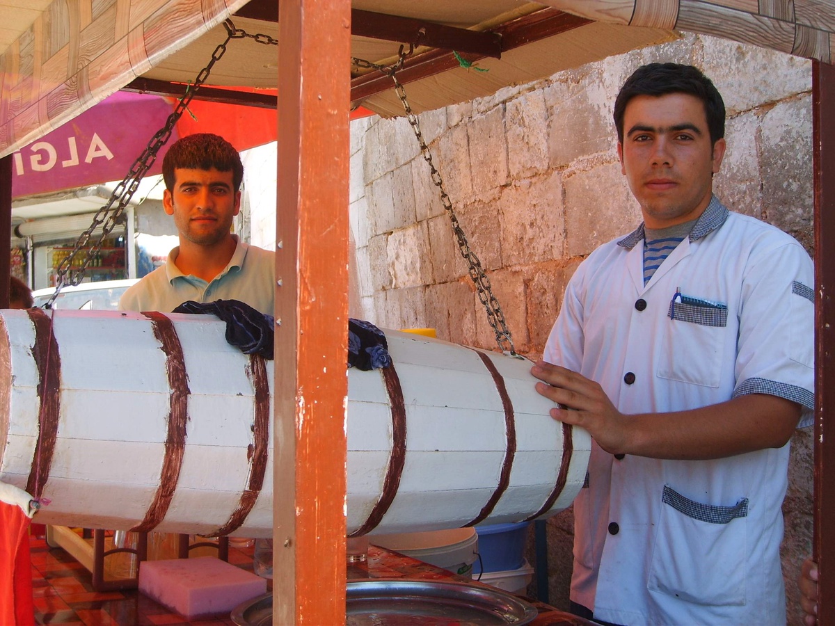 Şanlıurfa'da Sıcaklar Ayran Satışını Arttırdı