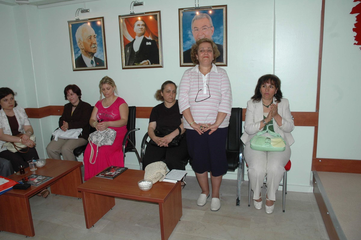 CHP Sivas Merkez İlçe Kadın Kolları Kuruldu