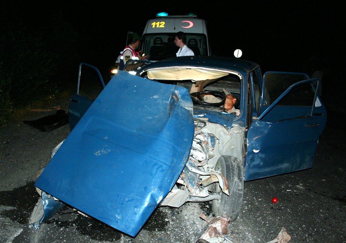 Karabük'te Trafik Kazası: 1 Ölü, 3 Yaralı