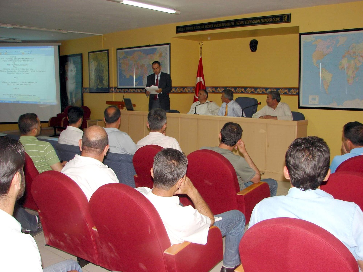 Van'daki Antrenörlere 'Geliştirme Semineri'