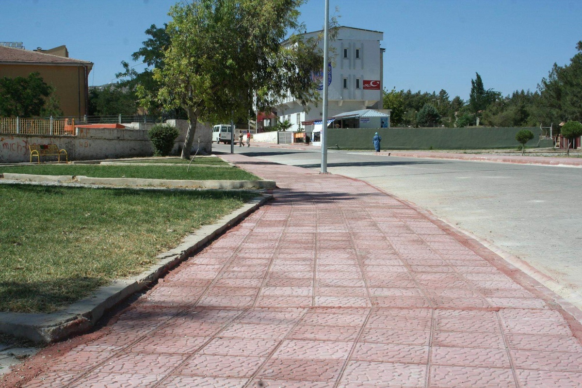 Vatan Caddesi'nin Kaldırım Çalışması Tamamlandı
