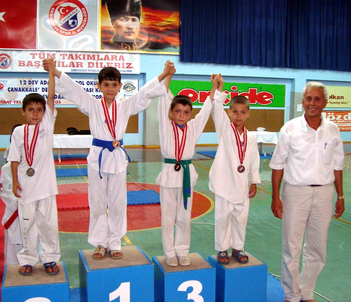 'Yusuf Altunışık 17. Geleneksel Trakya Taekwondo Şampiyonası' Çanakkale'de Yapıldı