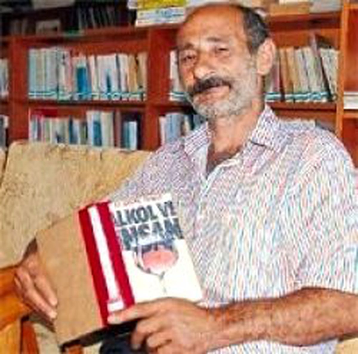 Alkollüyken Eş Dövene Kitap Okuma Cezası