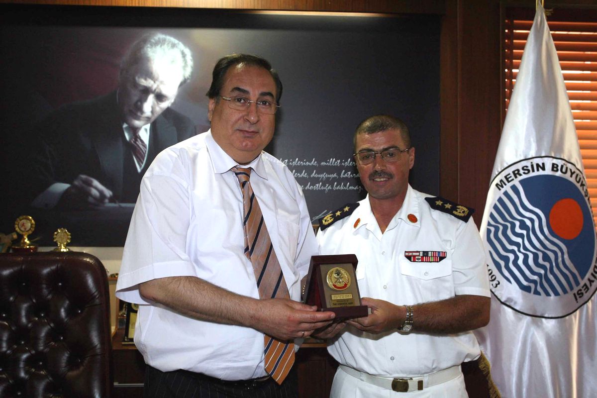 Lübnanlı Denizcilerden Başkan Özcan'a Ziyaret